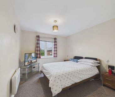 2 bedroom apartment to rent - Photo 6