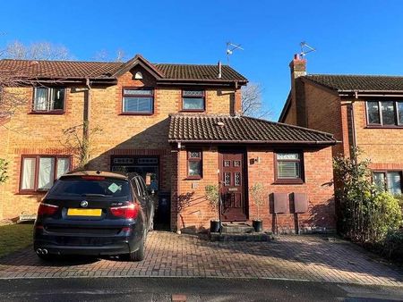 Clos-y-broch, Thornhill, Cardiff, CF14 - Photo 2