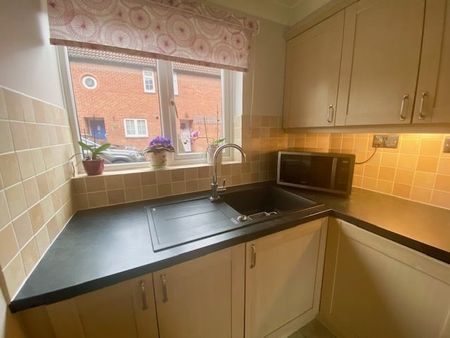 Hobart Crescent - Photo 5