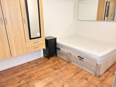1 Bed Flat, Very Near Finborough Road Area, SW10 - Photo 4