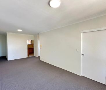 Unit 5/33 Balfour Street, Allawah. - Photo 2