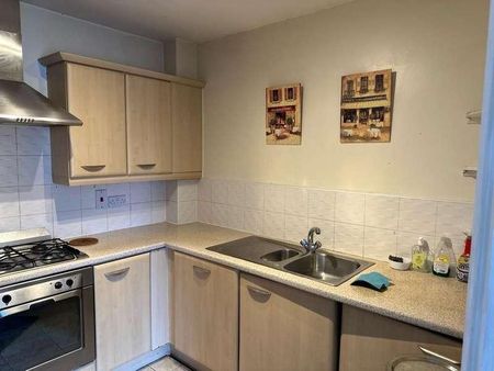 Apartment At Sandycroft Avenue, Manchester, M22 - Photo 5