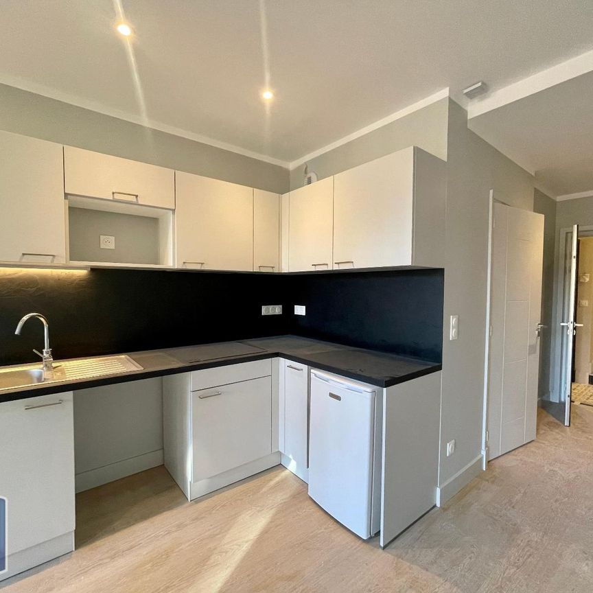 Location Appartement 2 pièces 43m² NARBONNE 11100 - Photo 1