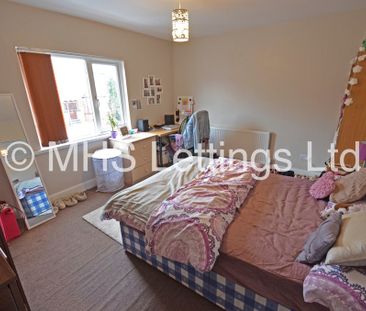 3 Bedroom Mid Terraced House for rent in Mayville Road - Photo 3