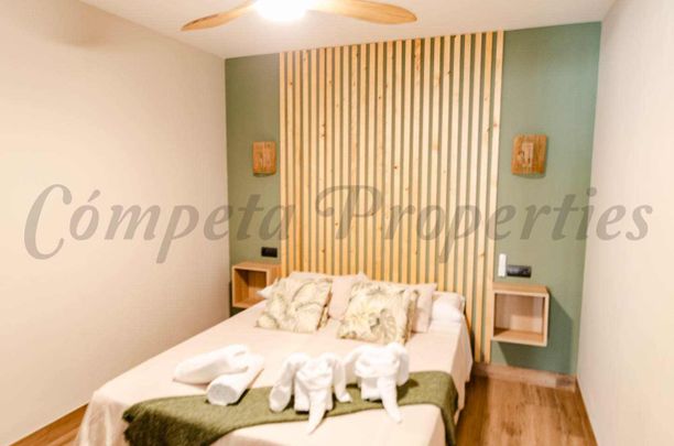 Apartment in Cómpeta, Inland Andalucia at the foot of the mountains - Foto 1