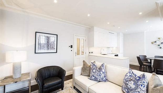 3 Bedroom 2 Bathroom To Let Hamlet Gardens Ravenscourt Park W6 - Photo 1