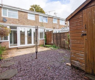 3 bedroom terraced house to rent - Photo 4