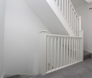 3 bedroom terraced house to rent - Photo 4
