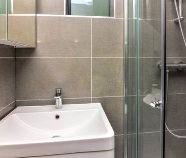 Studio Flat, Manilla Street, E14 - Photo 4