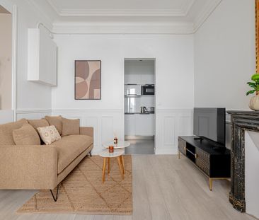 Appartement à louer rue Pierre Demours, Paris 17ème - Photo 2