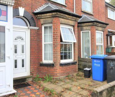 2 bedroom terraced house to rent - Photo 6