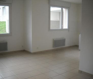 Location Appartement 2 pièces 38m² LA CHAPELLE SUR ERDRE 44240 - Photo 1