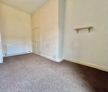 Grange Terrace, Allerton, Bradford, BD15 - Photo 2