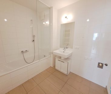 * Ab 01.01* 2-Zimmer-Wohnung mit Balkon und perfekter Verkehrsanbin... - Photo 3