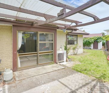 Cozy 2 bedroom unit in Papanui - Photo 3