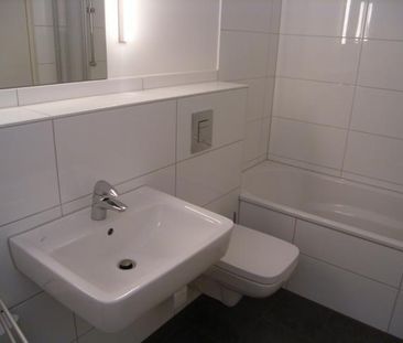 ÜBER DEN DÄCHERN VON FRANKFURT - SKY-APPARTEMENT - Photo 6