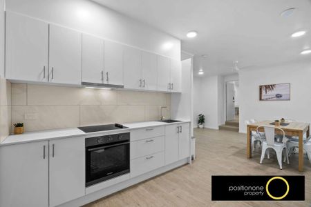 Very Large Partially Furnished Air Conditioned Studio - Photo 4