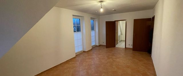 Vermietung: Henstedt-Ulzburg 2-Zimmer- Dachgeschosswohnung - Photo 1