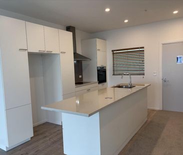 Apartment Living at its best - Photo 3