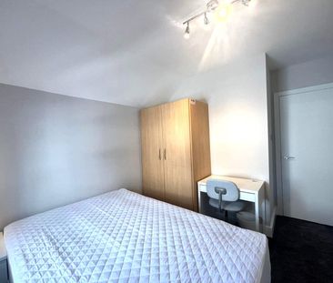 Ardee Court, Ardee Street, Dublin 8 ** 5 MONTH LEASE AGREEMENT ONLY ** - Photo 6