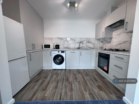 1 bedroom flat to rent - Photo 5
