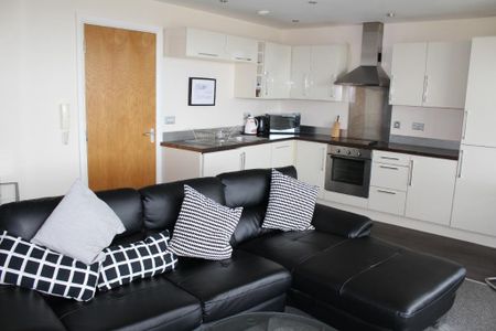 2 bedroom flat to rent - Photo 5