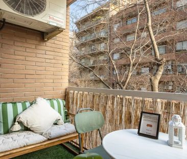 Room in a shared 5-bedroom apartment for rent in Collblanc, all bills included - Photo 6