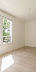 Location Appartement 1 pièce 31m² STE GENEVIEVE DES BOIS 91700 - Photo 4