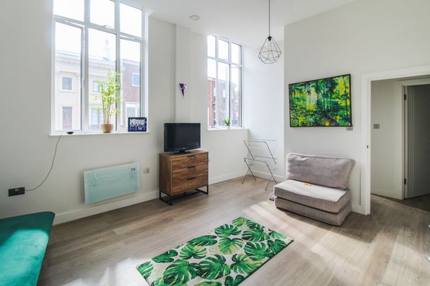 2 bedroom apartment to rent Silver Street, Bedford, Bedfordshire, MK40 - Photo 1