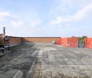 2 bedroom penthouse to rent - Photo 6