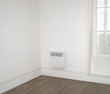 Location Appartement 2 pièces 65m² ST RAMBERT D ALBON 26140 - Photo 6