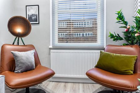 1 bedroom serviced apartment to rent - Photo 2