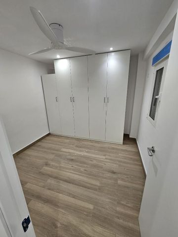 Piso de alquiler en Carrer del Doctor Olóriz, 7, Marxalenes - Photo 2