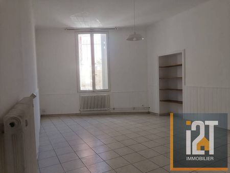Appartement à louer - Nîmes 2 pièces de 53.1 m² - Photo 2