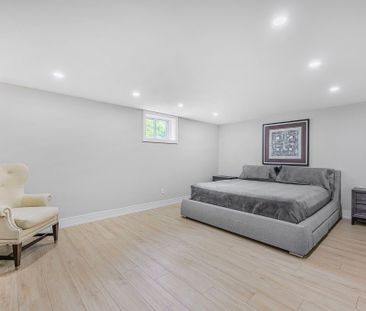 For Lease - 4 BRONZE BIRD Crescent, Clearview, Ontario - Photo 1