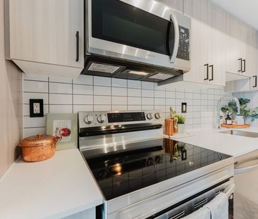 For Lease - 1010 Sandy Beach Road, Pickering, Ontario - Photo 5