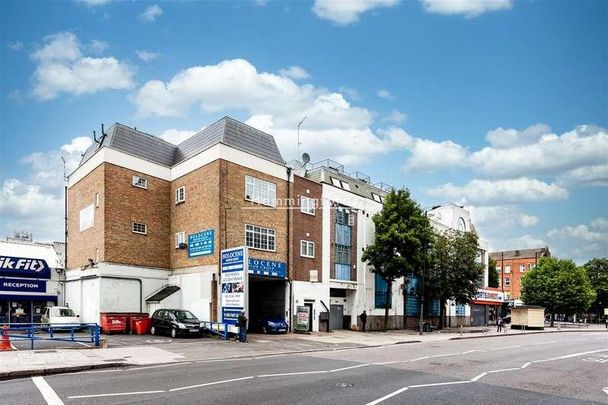 Camden Road, Holloway, London, N7 - Photo 1