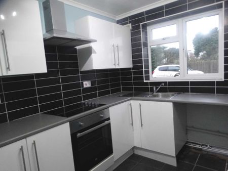 Belle Vue Road, Eastbourne - Photo 3