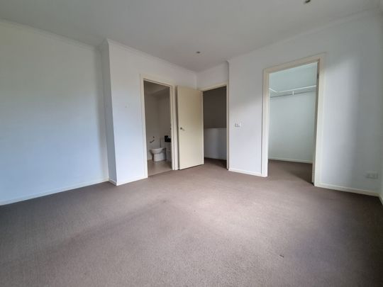 The Village Townhouse&excl; - Photo 1