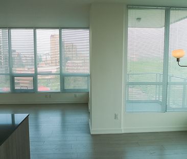2 Br Condo For Rent Downtown | Underground Parking | Heat & Water I... - Photo 2