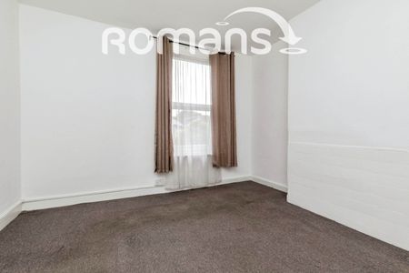 4 bedroom house to rent - Photo 3
