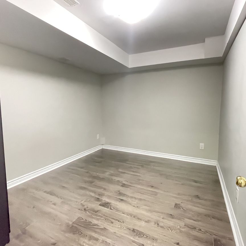 For Lease - 7372 Saint Barbara Boulevard Unit# BASEMENT, Mississauga, Ontario - Photo 1