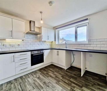 Victoria Road, Bradford, BD2 - Photo 2