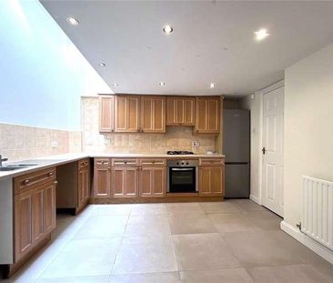 Listley Court, Listley Street, Bridgnorth, Shropshire, WV16 - Photo 2