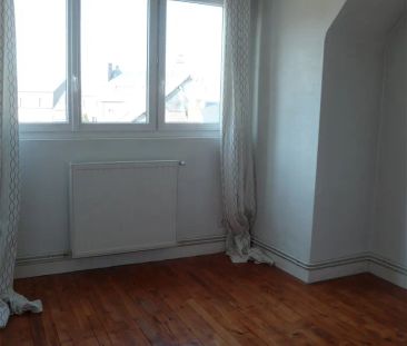 Location appartement 2 pièces - 26m² à Elbeuf (76500) - Photo 1