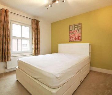 Queens Cottages, Reading, Berkshire, RG1 - Photo 1