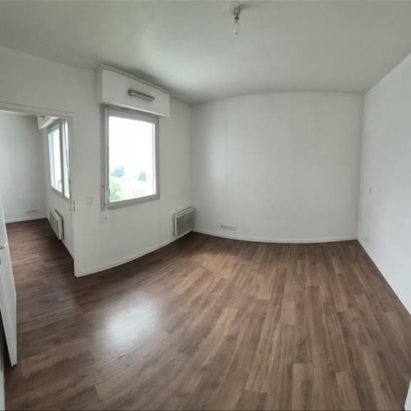 2 pièces - 27,32 m² - 7ème étage - Colocation non autorisée - Photo 1