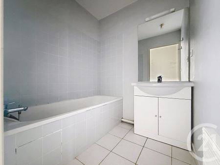 Location Appartement 2 pièces 47m² TROYES 10000 - Photo 3