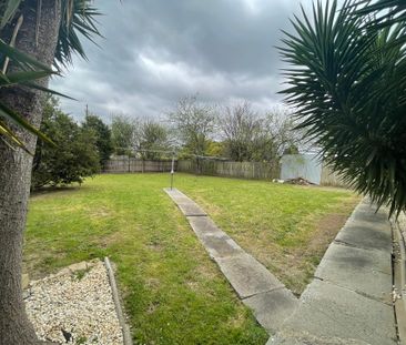 Family Home - Photo 2