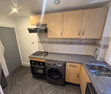 2 bedroom terraced house to rent - Photo 6